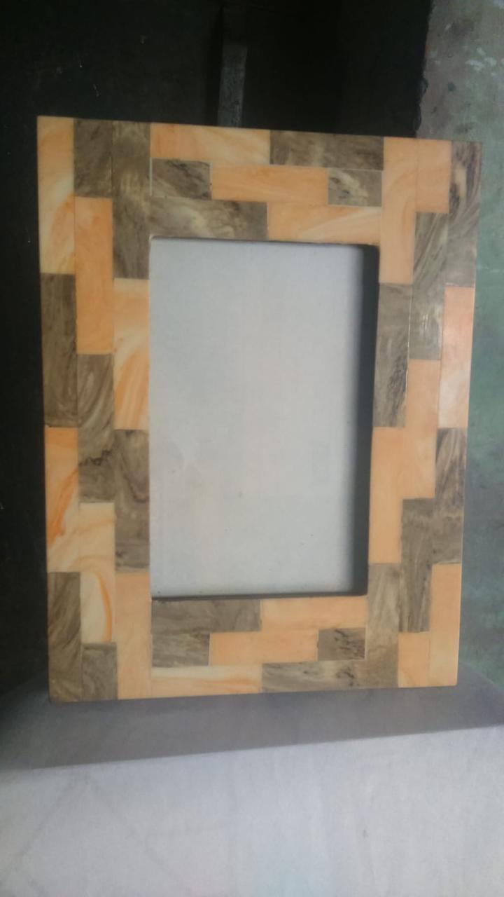 Resin Mop Picture frame